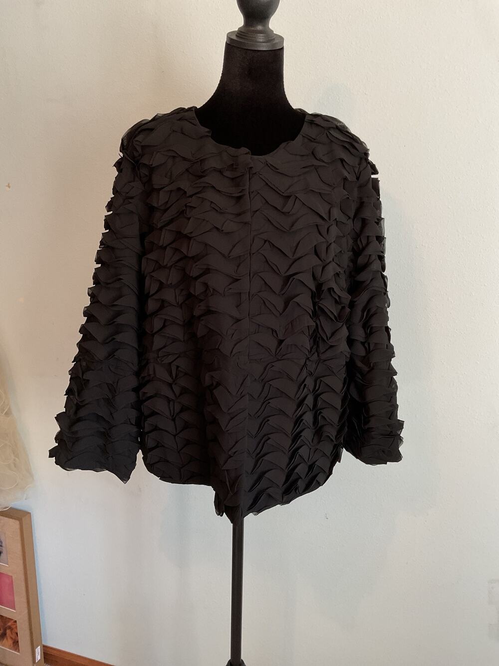 John Mark Black Ruffle Tiered Topper Jacket Hook & Eye Closure - Women's Size L